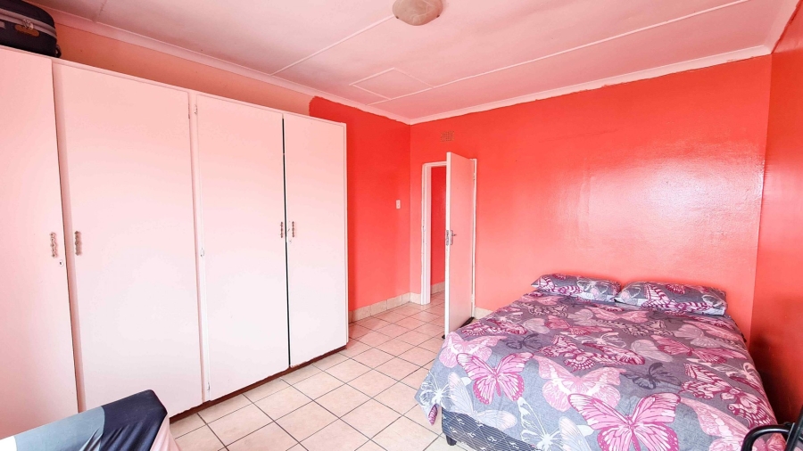 2 Bedroom Property for Sale in Quigney Eastern Cape